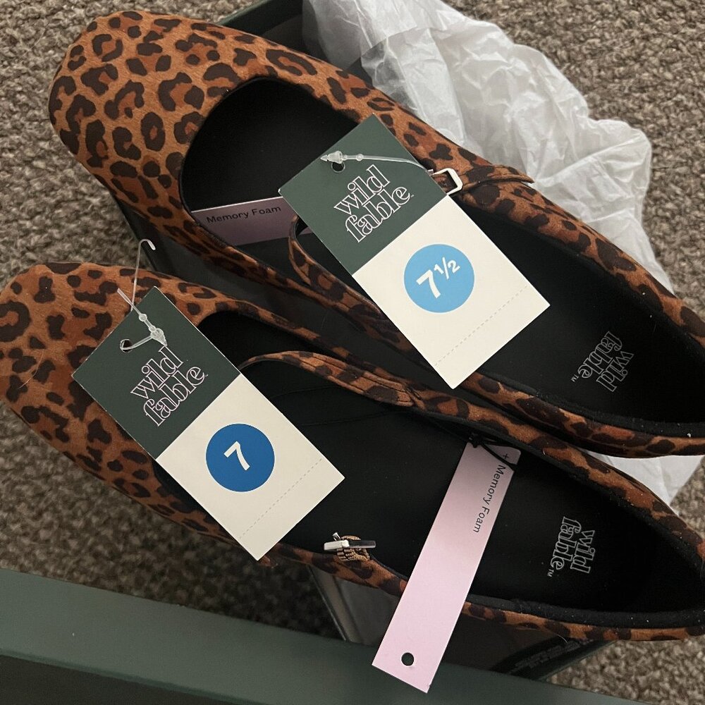 READ CAREFULLY Wild Fable Elsa Mary Jane Ballet Flats 7 Left & 7.5 Right